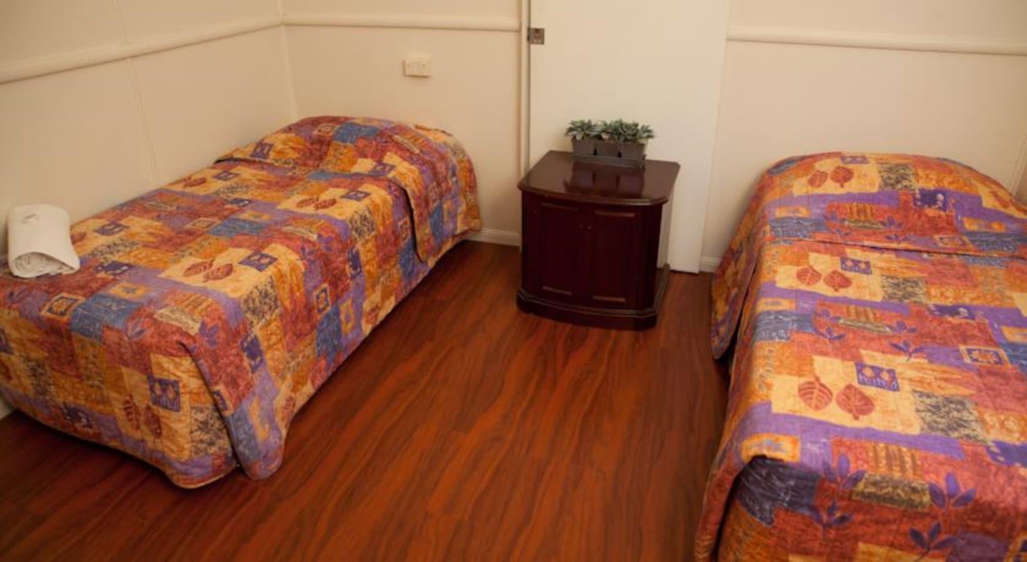 Strand Motel Таунсвилл Экстерьер фото