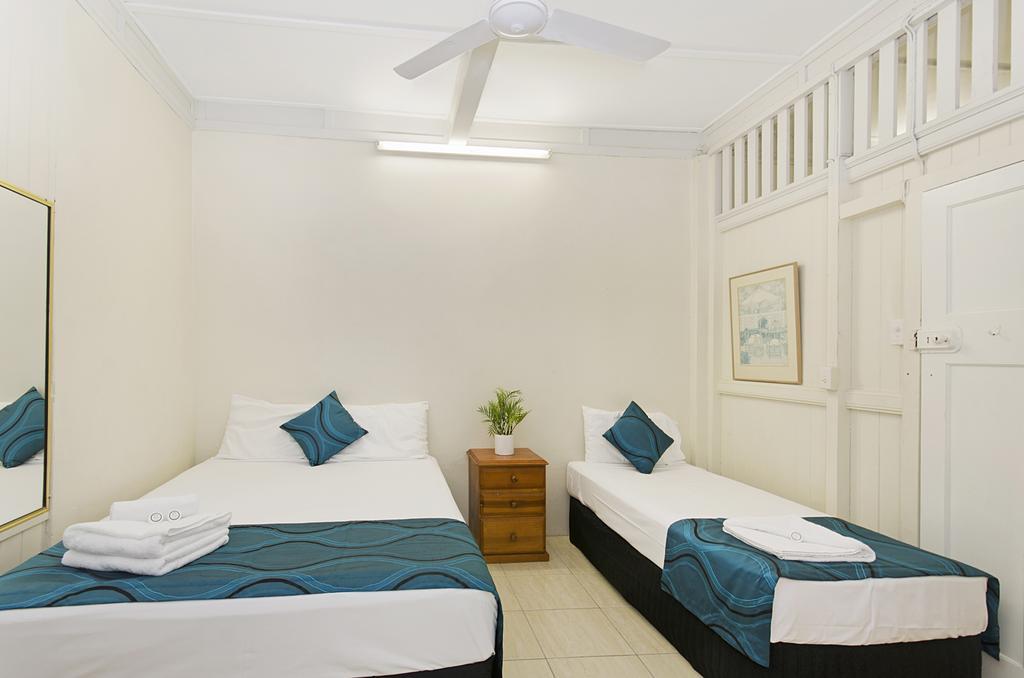 Strand Motel Таунсвилл Экстерьер фото